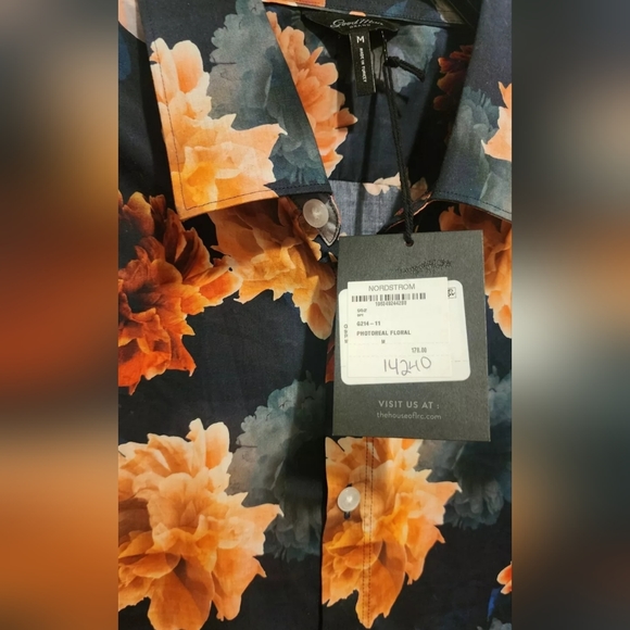 Big On-Point Short Sleeve Organic Cotton Button-Up Shirt. Good Man. - Picture 7 of 10